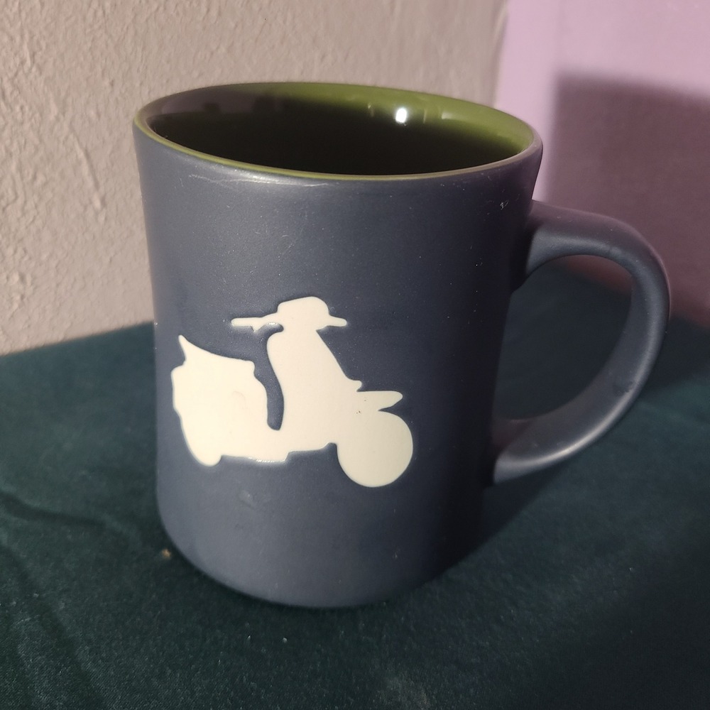 Starbucks Coffee Tea Mug 12oz Matte Grey Green Scooter Moped Vespa 2011 Retired